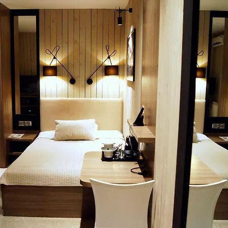 Ξενοδοχείο με διαμερίσματα Dark Pub Gorlice