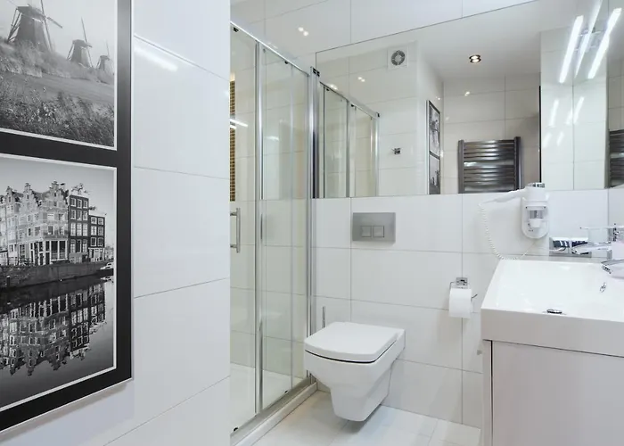 Hotel apartamentowy Dark Pub 4*